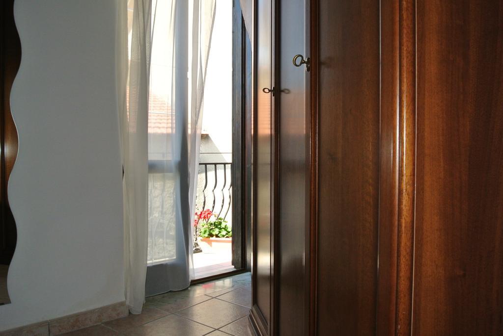 B&B Casa Antonia Trentinara ภายนอก รูปภาพ