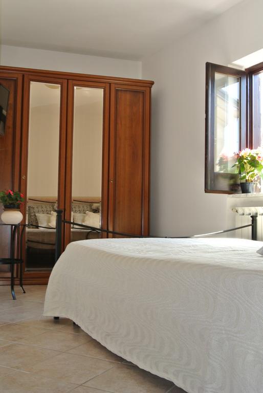 B&B Casa Antonia Trentinara ภายนอก รูปภาพ