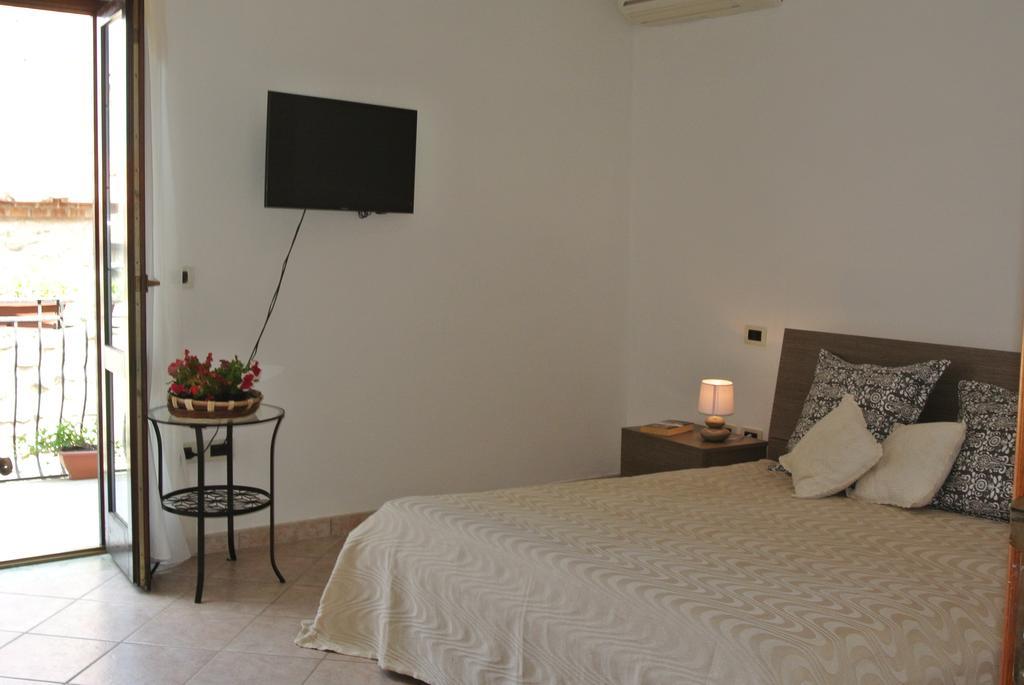 B&B Casa Antonia Trentinara ภายนอก รูปภาพ