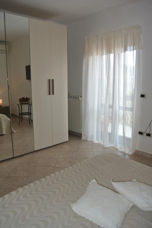 B&B Casa Antonia Trentinara ภายนอก รูปภาพ