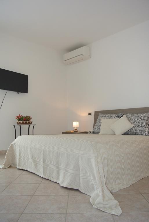 B&B Casa Antonia Trentinara ภายนอก รูปภาพ