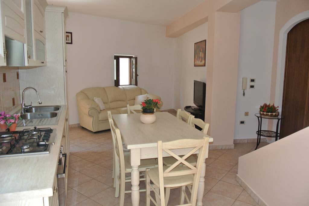B&B Casa Antonia Trentinara ภายนอก รูปภาพ