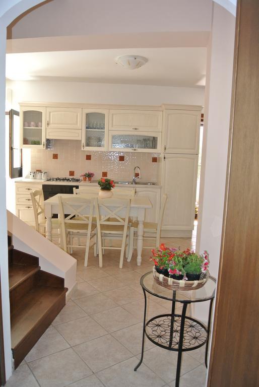 B&B Casa Antonia Trentinara ภายนอก รูปภาพ